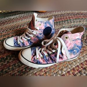 Converse Chuck Taylor Allstar Satin Feather Print, Size 8.5